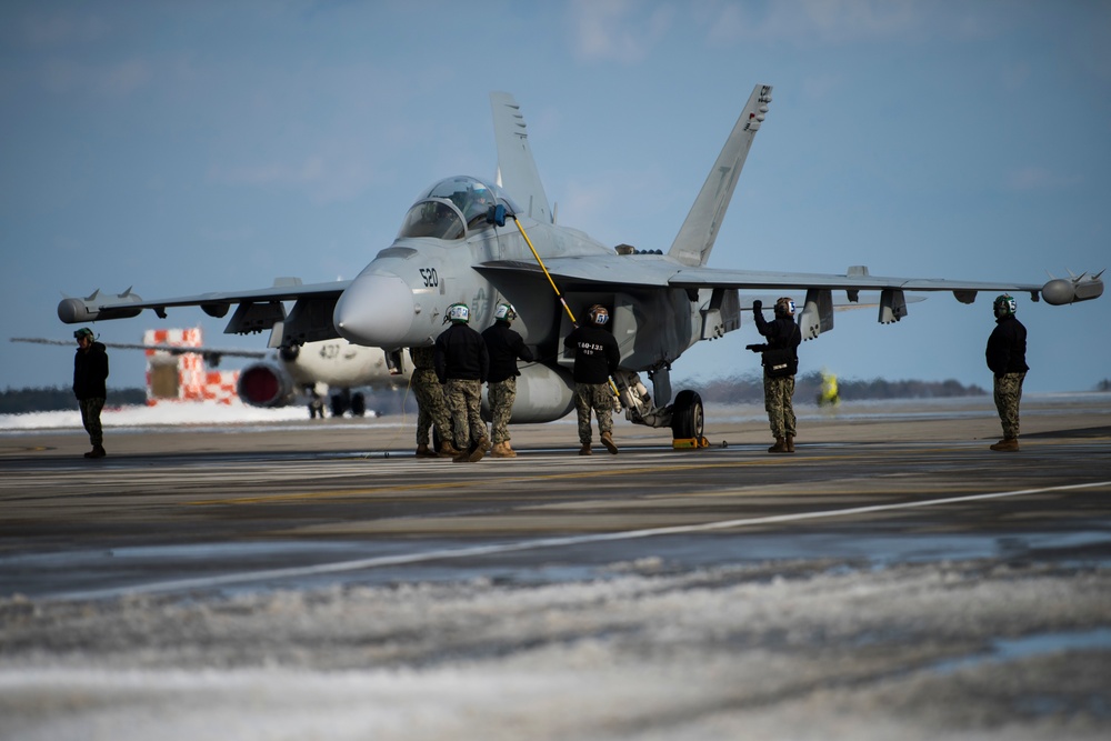 Misawa operates through record breaking December snowfall, demonstrates joint and allied force readiness