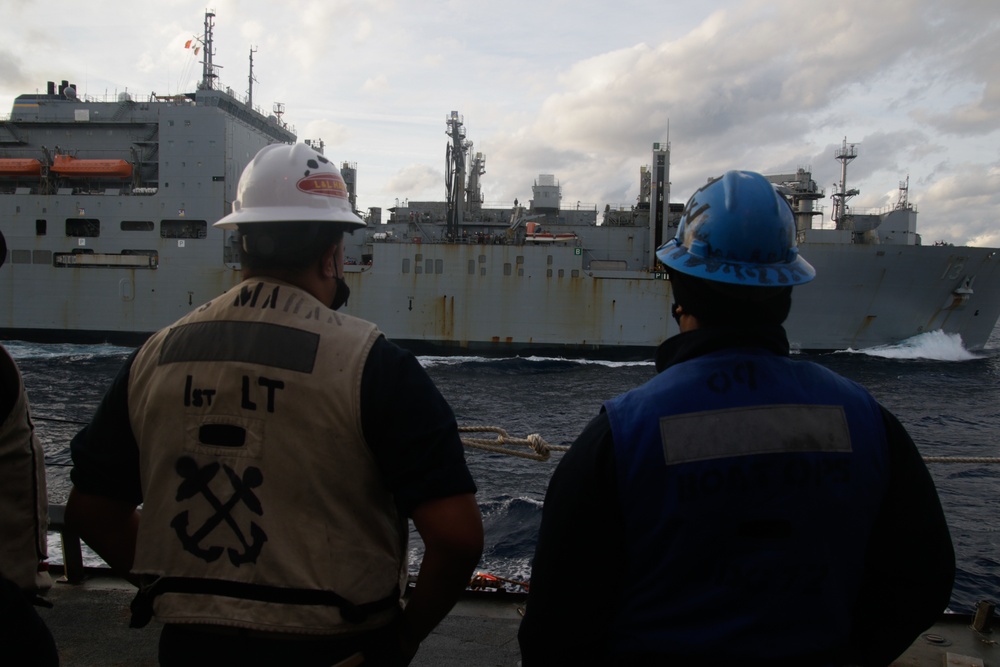 USS Mahan Repenishment-at-Sea