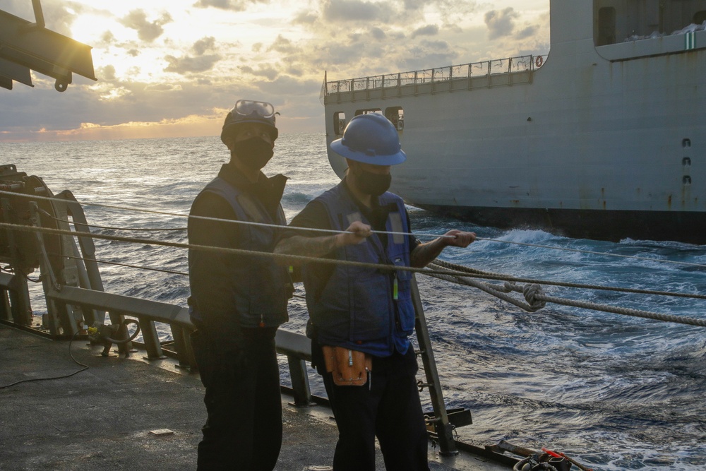 USS Mahan Repenishment-at-Sea