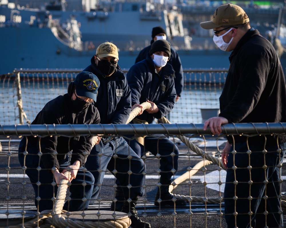 USS Rafael Peralta arrives in Yokosuka, joins U.S 7th Fleet