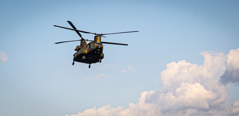 JGSDF CH-47 lands on the America