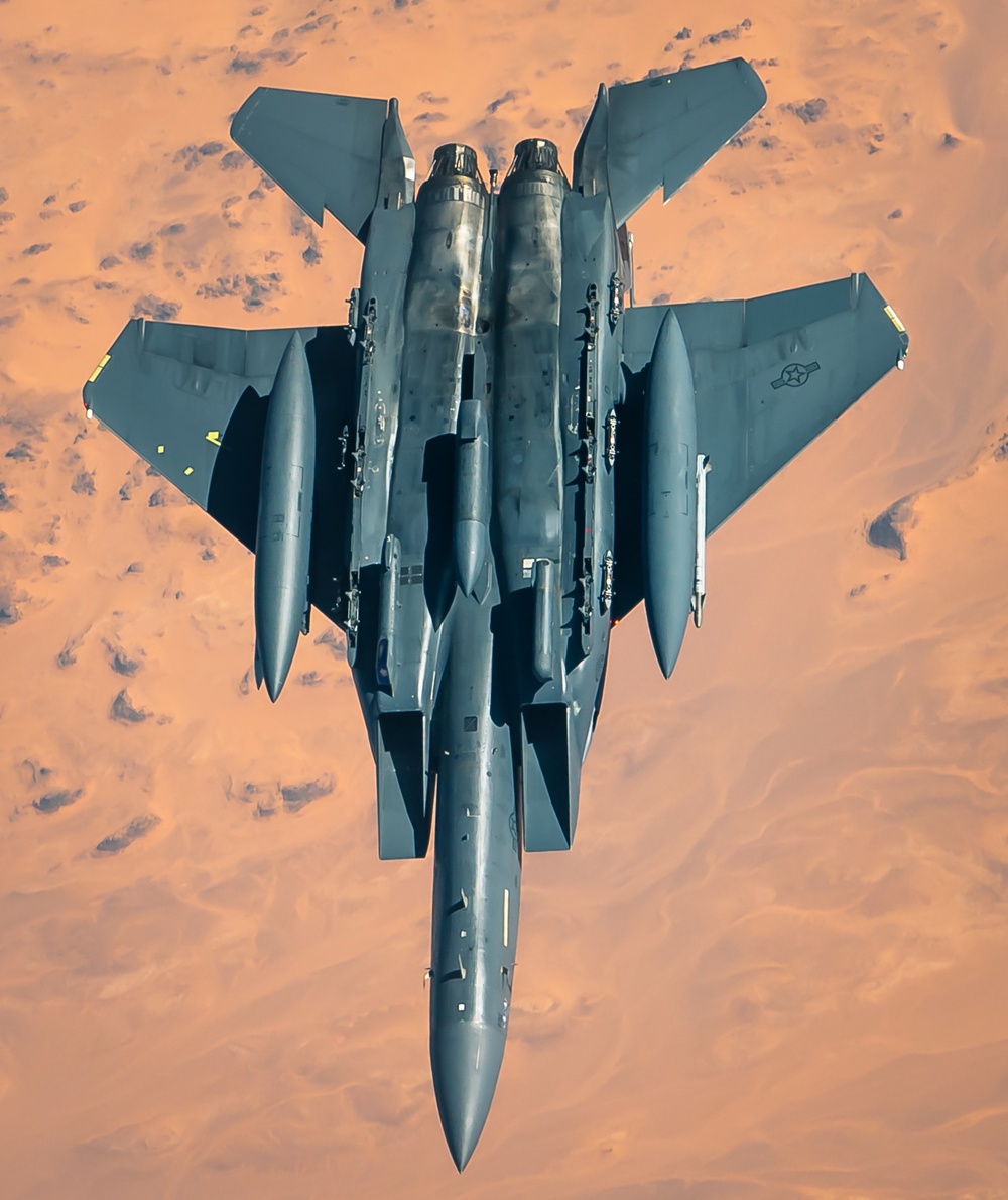 350th EARS provides fuel to F-15