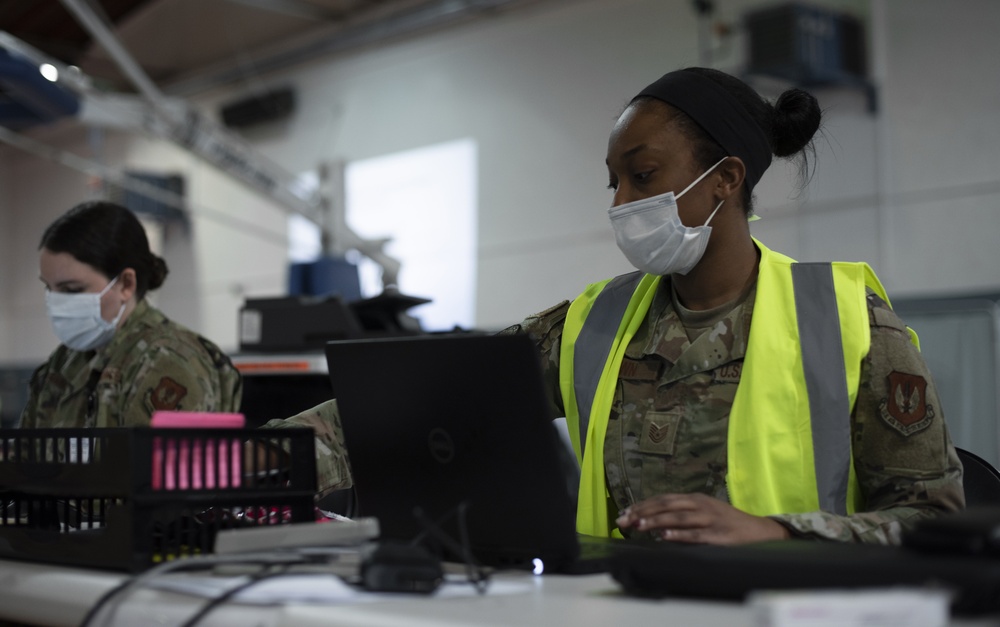 Airlifter of the week: Behind the medical curtain