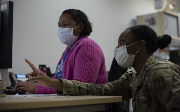 Airlifter of the week: Behind the medical curtain