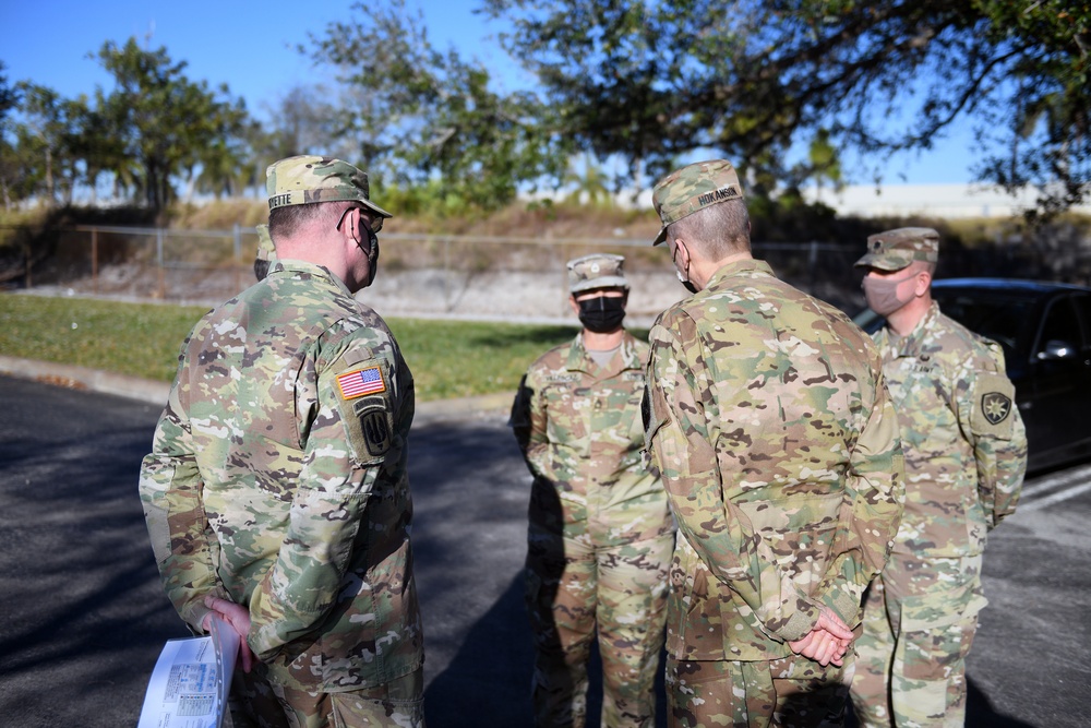Gen. Hokanson vaccination site visit