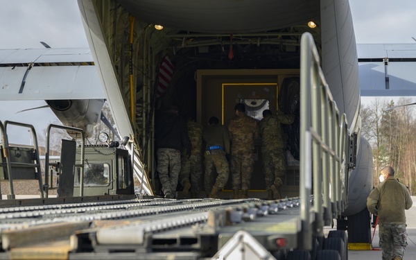 86th AW completes first NPC-L patient movement
