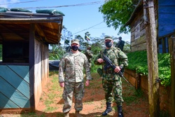 Joint Task Force-Bravo and Panama Forces observe Exercise Mercury Operations [Image 10 of 14]