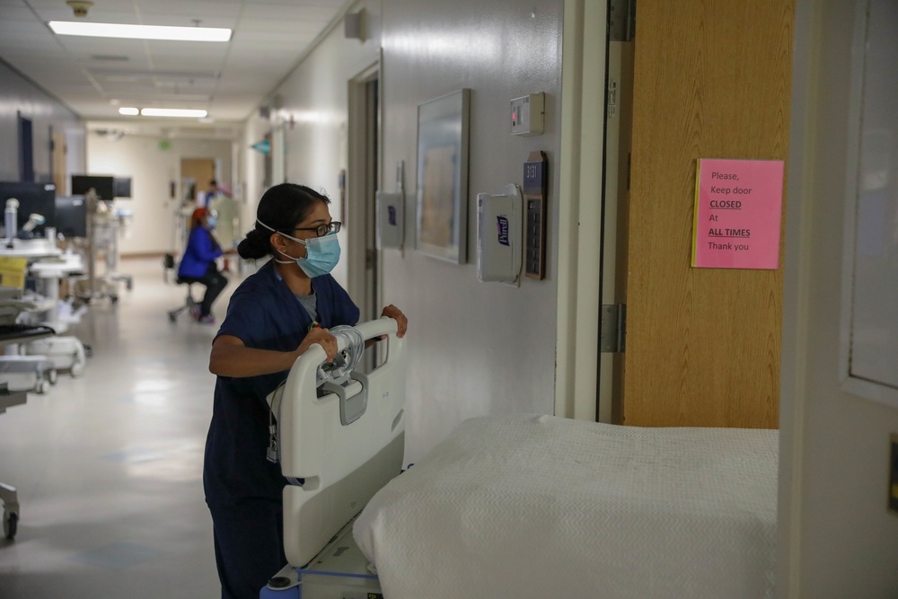 Army nurse supports Riverside hospital staff
