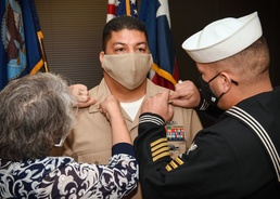 Houston Recruiter Dons Anchors