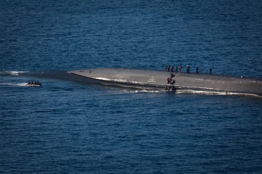 USS Ohio joint operations with Force Recon Marines