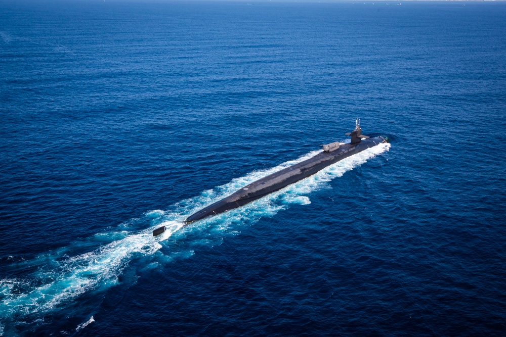 USS Ohio joint operations with Force Recon Marines