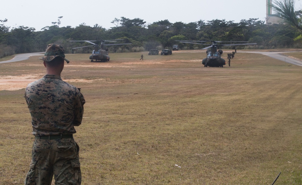 Marines with BLT 3/4 train in Okinawa