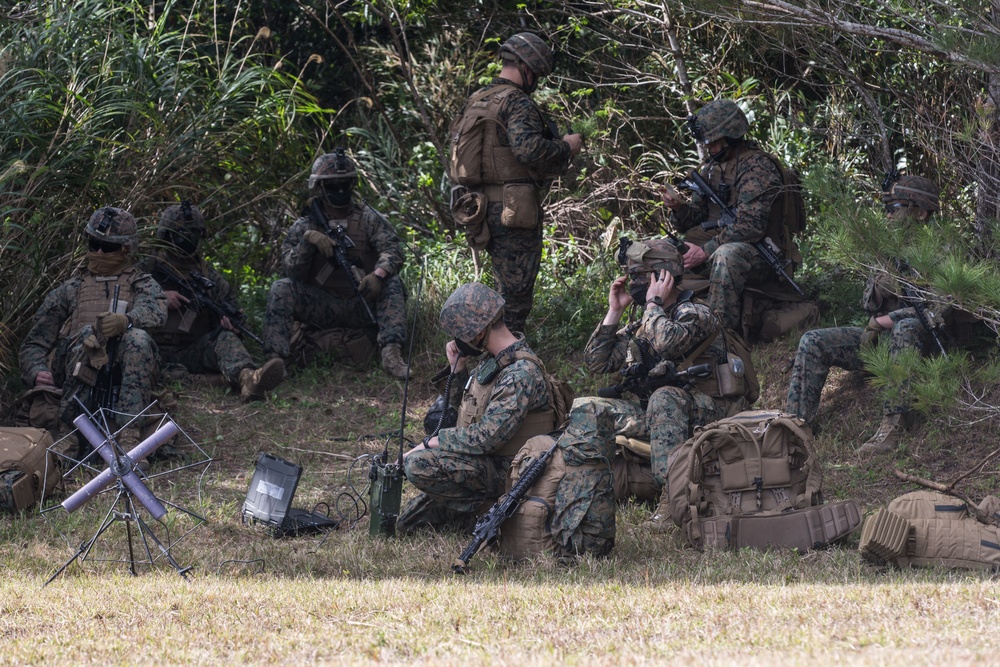 Marines with BLT 3/4 train in Okinawa