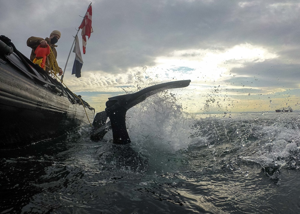 U.S. and Japan Conduct Bilateral Mine Warfare Exercise.