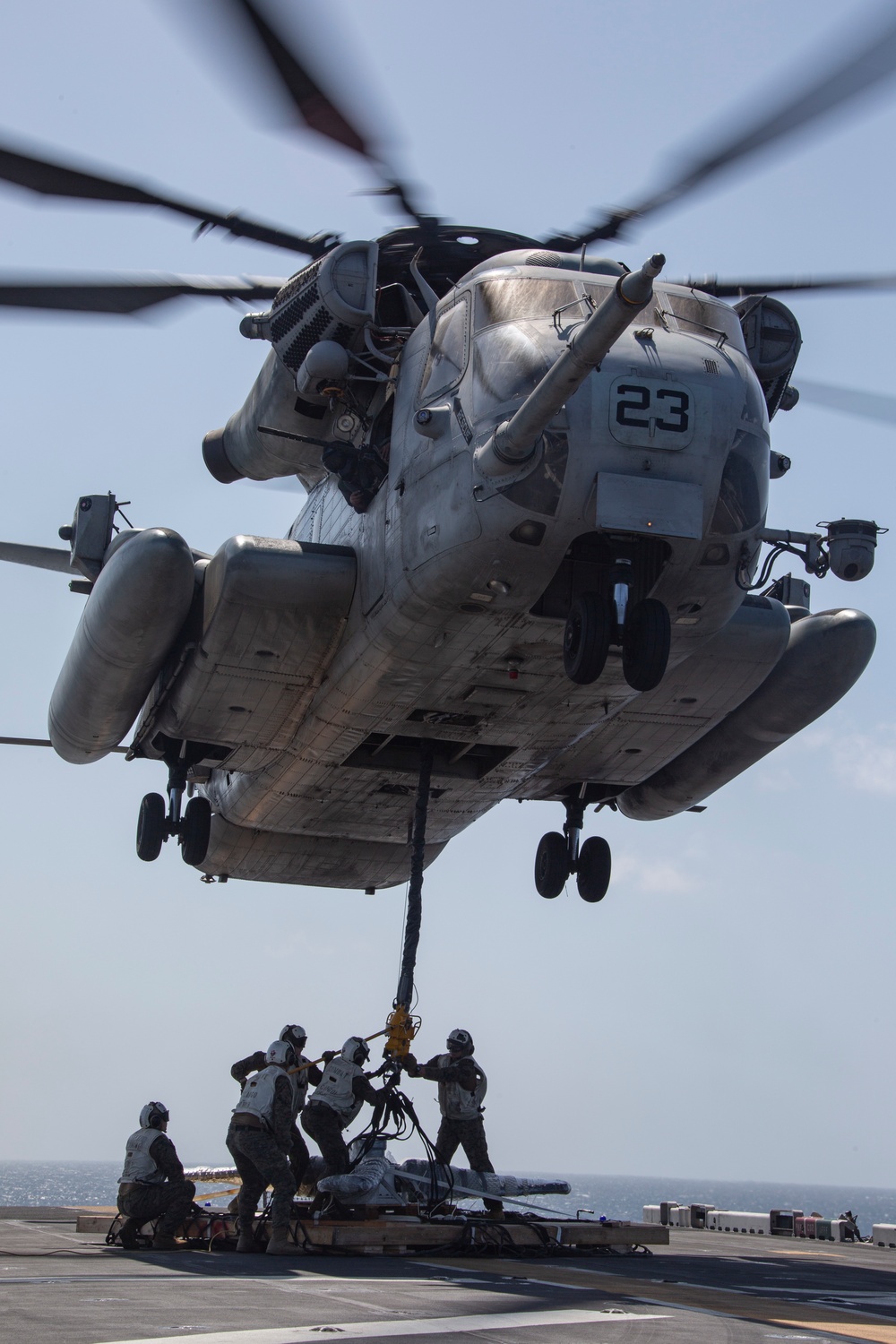 VMM-164 (Rein) Marines conduct vertical resupply aboard USS Makin Island