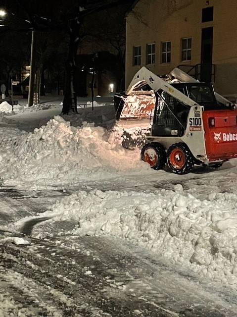 Fort Hamilton perseveres through winter storm
