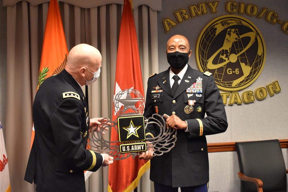 Col. Duane Green Awarded the Army's Distinguished Service Medal