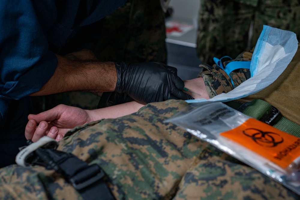 Sailors aboard USS Makin Island conduct mass casualty training event