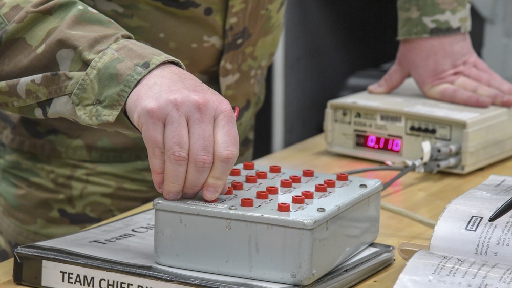 Barksdale Leadership visits Munition Airmen