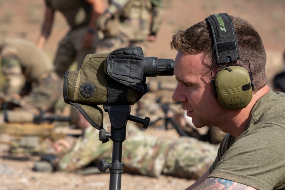 U.S., French conduct joint sniper training