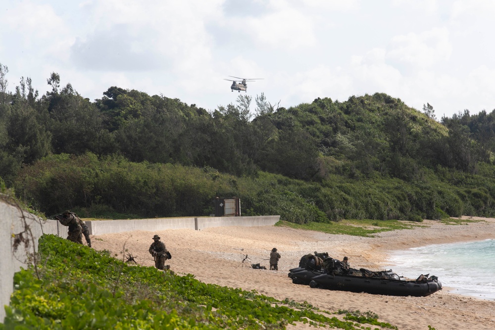 Kilo Company raids a beach with ARDB