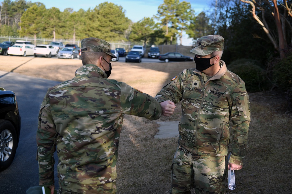 Gen. Hokanson 1-130th Attack Recon Battalion visit