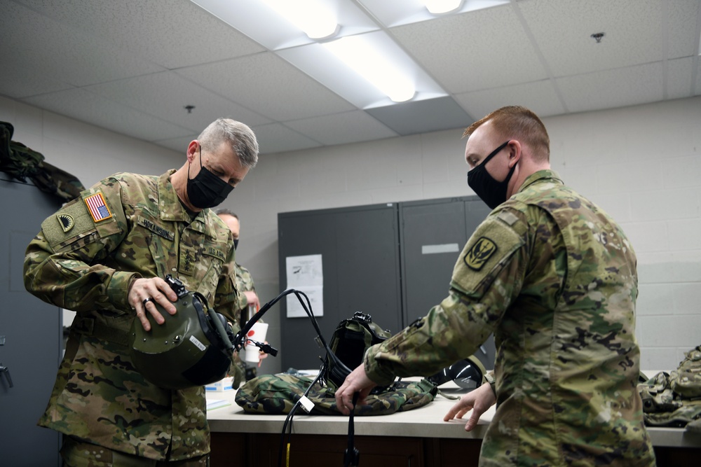 Gen. Hokanson 1-130th Attack Recon Battalion visit