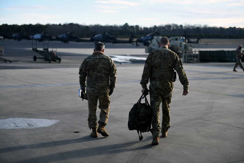 Gen. Hokanson 1-130th Attack Recon Battalion visit