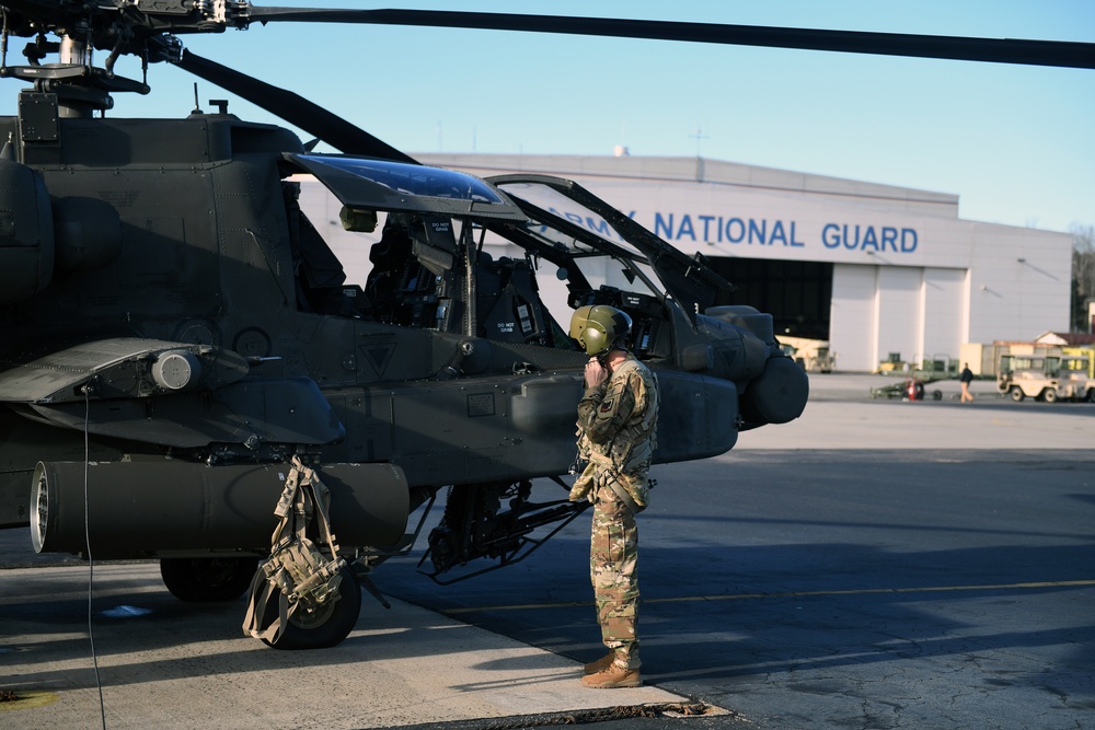 Gen. Hokanson 1-130th Attack Recon Battalion visit