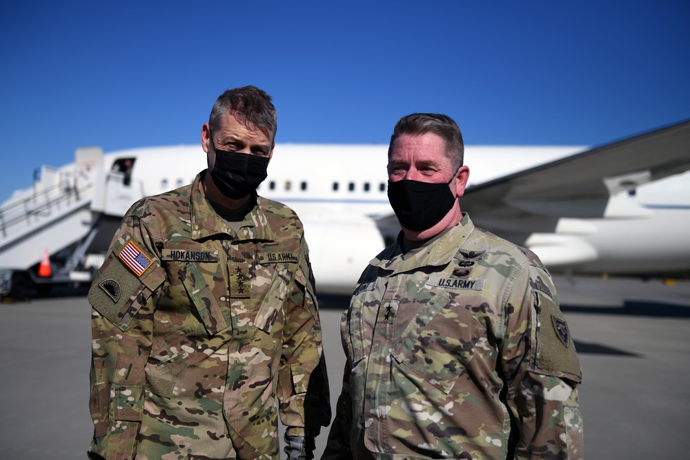 Gen. Hokanson 1-130th Attack Recon Battalion visit
