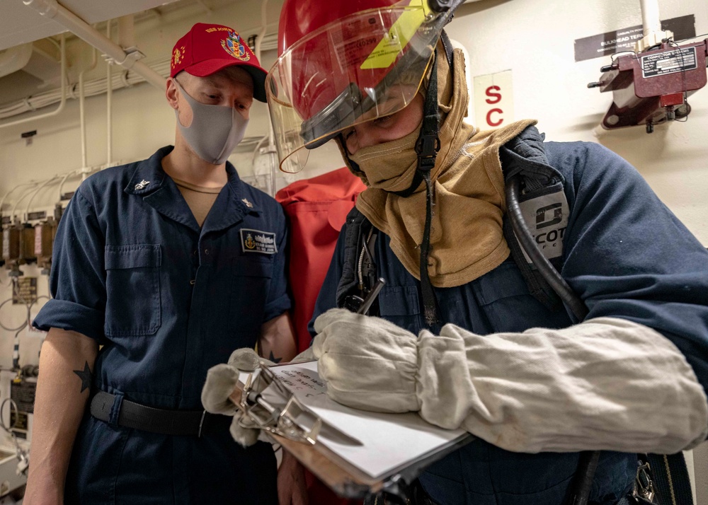 Sailors conduct ITT Drill aboard John S. McCain