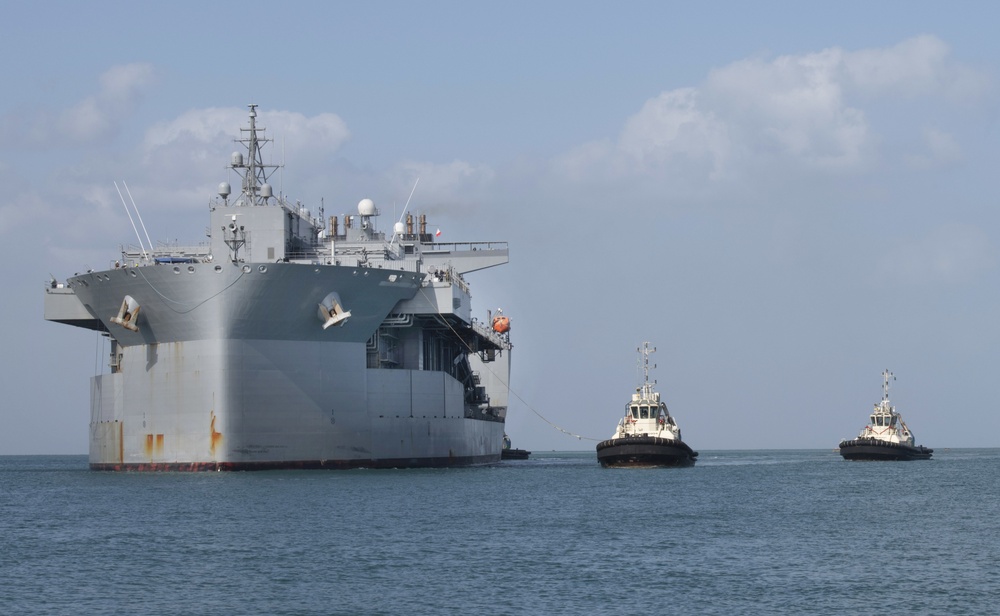 USS Hershel “Woody” Williams Visits Djibouti