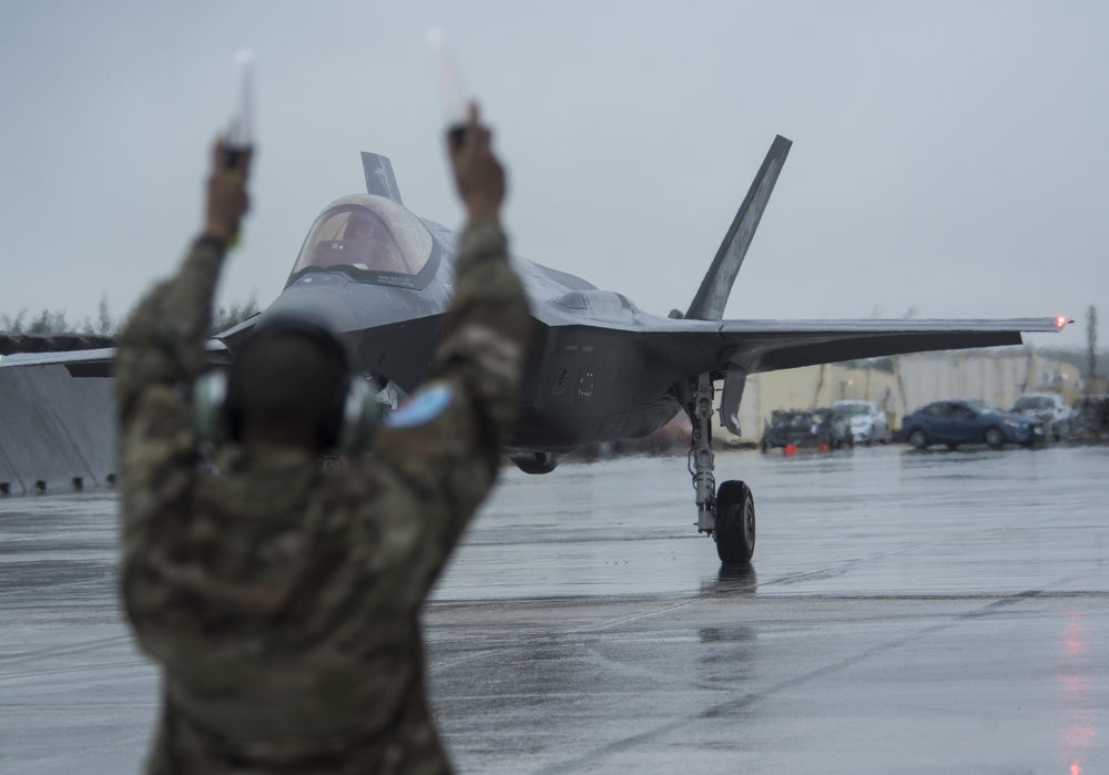 356th Fighter Squadron brings lightning to Cope North 21