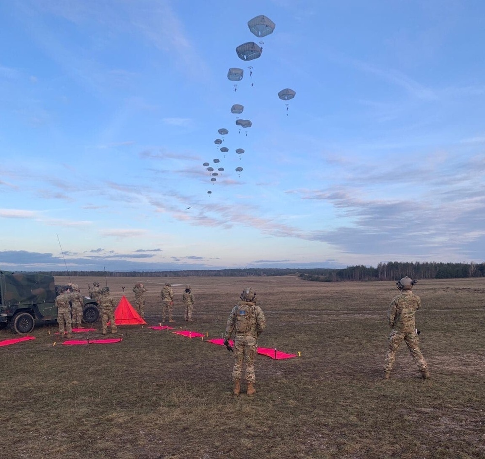 2 ASOS TACPs  Support Airborne Operations
