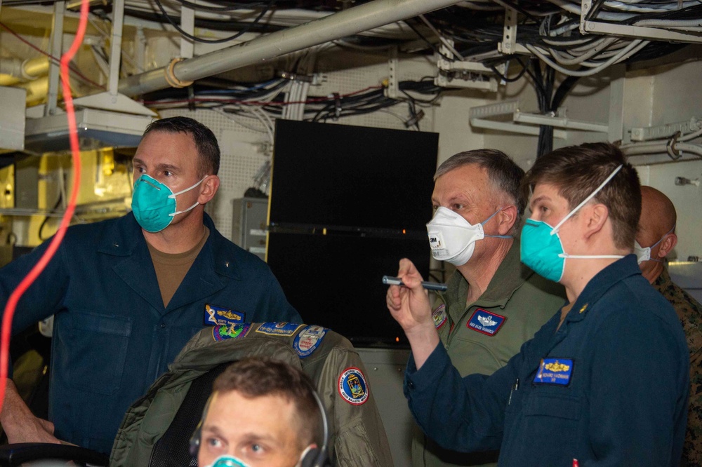 NORAD &amp; USNORTHCOM Commander Visits IKE