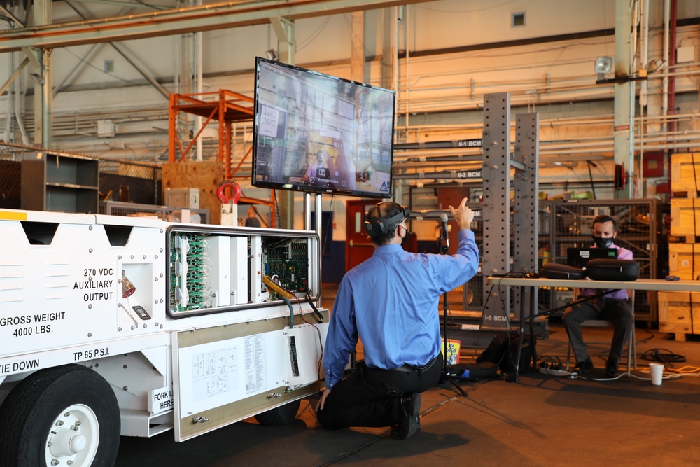 Navy engineers developing augmented reality headsets to revolutionize maintenance and repair worldwide