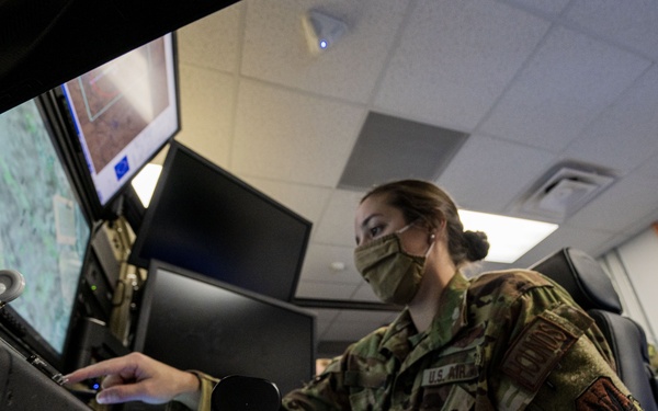 20 ATKS Airmen fly via simulator