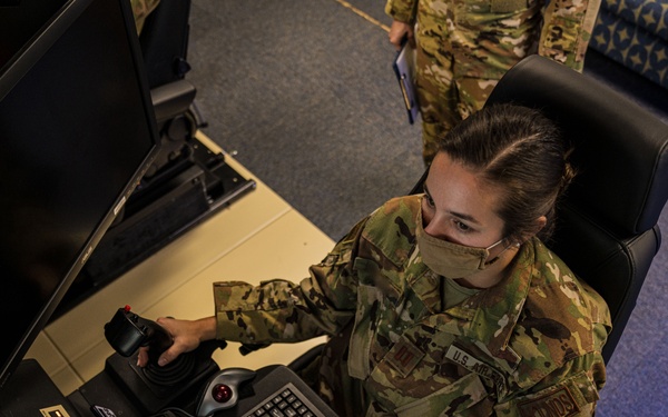 20 ATKS Airmen fly via simulator
