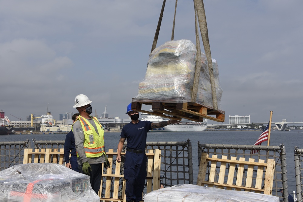 Coast Guard Cutter Harriet Lane offloads more than $206 million in cocaine, marijuana at Port Everglades