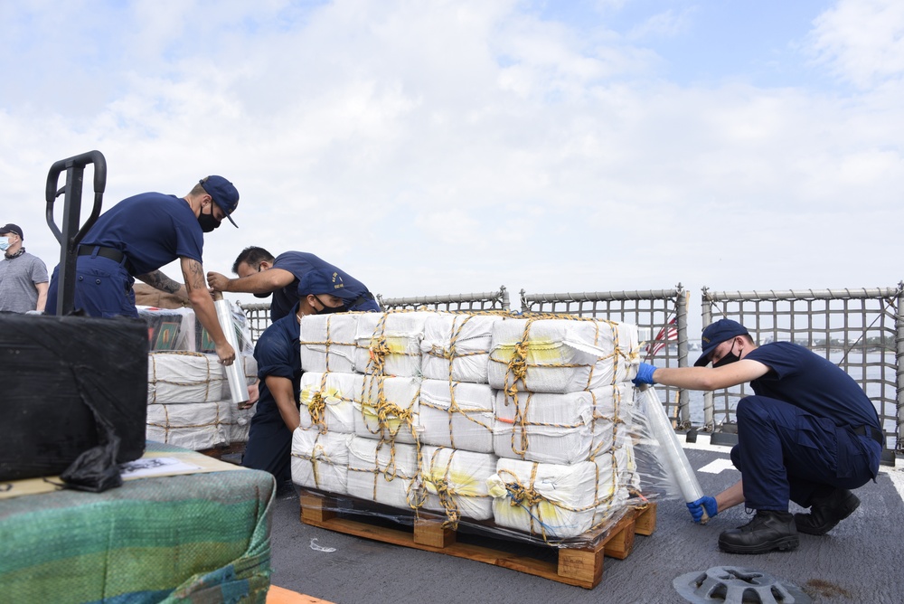 Coast Guard Cutter Harriet Lane offloads more than $206 million in cocaine, marijuana at Port Everglades