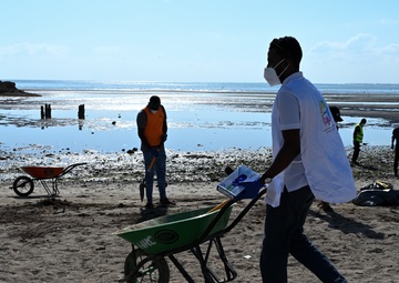 Civil Affairs East Africa Team, local partners clean Djiboutian beach