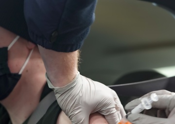 Base Kodiak rive-through clinic