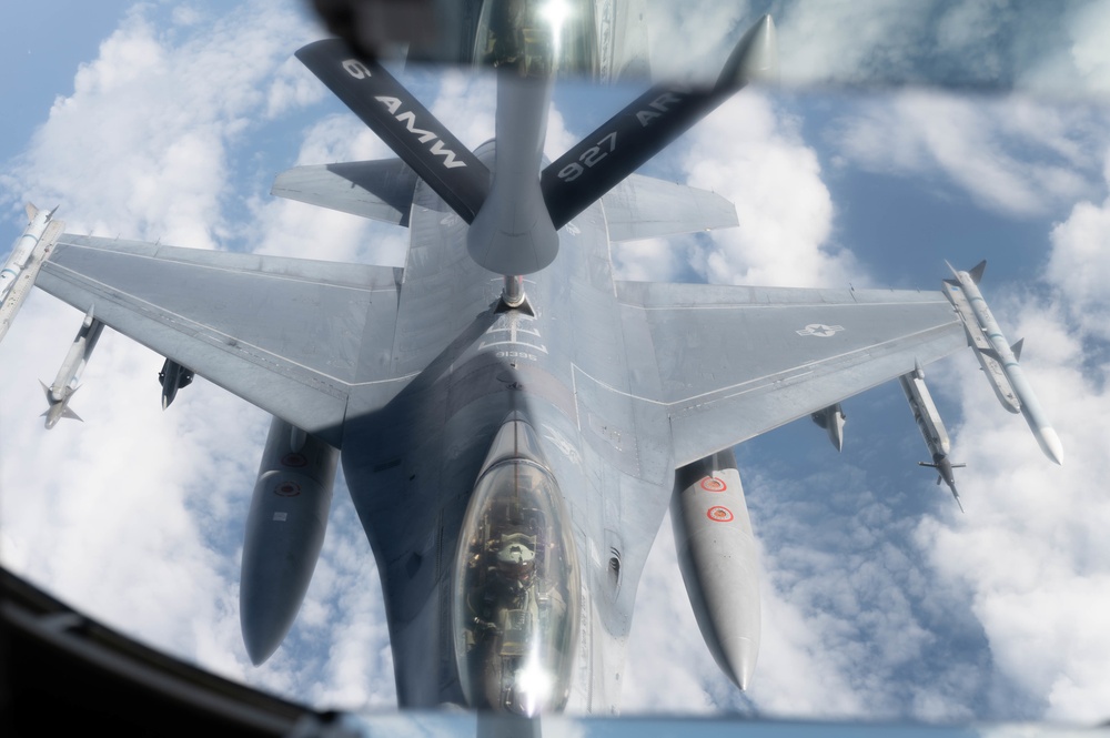 Tankers visit Shaw