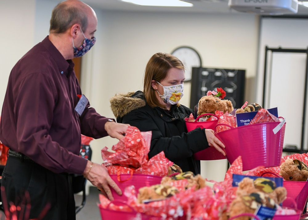 A&amp;FRC hosts February Hearts Apart