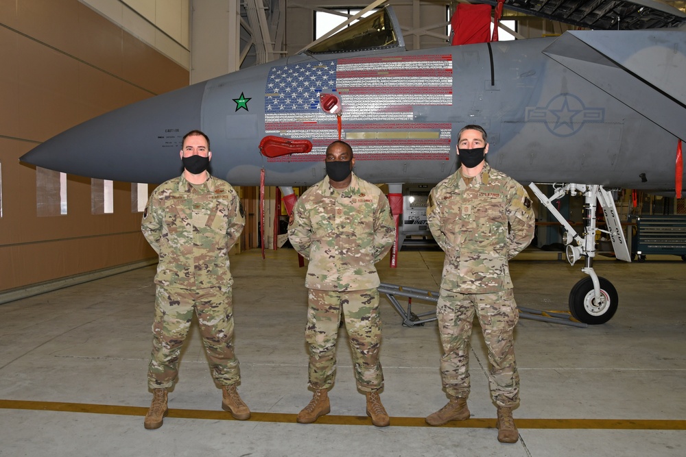 Command Chief Master Sergeant of the Air National Guard visits 104th Fighter Wing