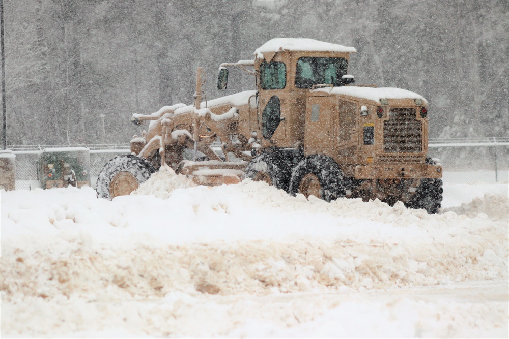 Regional Training Site-Maintenance staff, students conduct ops in snow at Fort McCoy