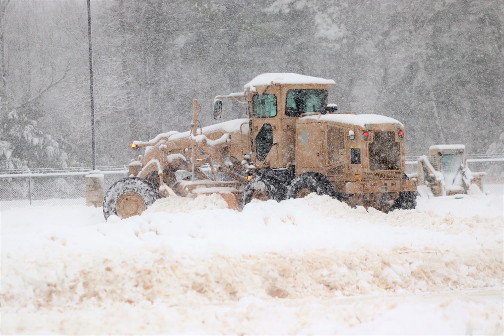 Regional Training Site-Maintenance staff, students conduct ops in snow at Fort McCoy