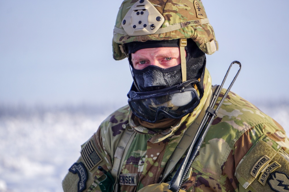 Spartan Paratroopers Kick Off Arctic Warrior 21