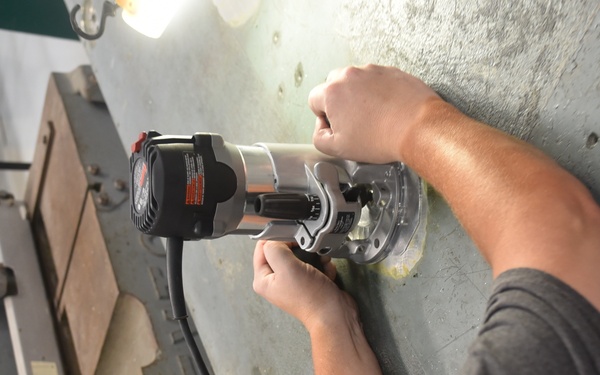 FRCSW Tackling H-60 Sea Hawk Floorboard Issues