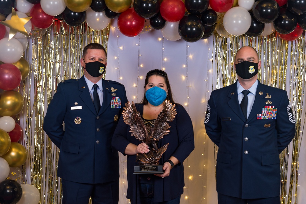 436th Airlift Wing celebrates 2020 annual award winners